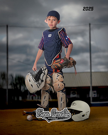 8U_ELLIOTT_TRIPP_IMGL4691_BACKGROUND_TURN