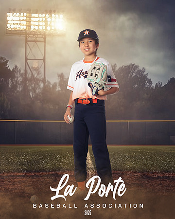 10U_Mustang_Astros_Garcia_Aryana_LP023955_FIELDLIGHTS