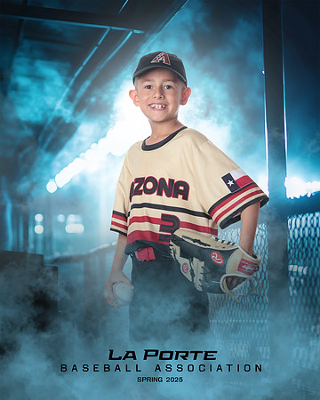 10U_Mustang_Diamnondbacks_Salinas_Raul_LP023044_DUGOUT