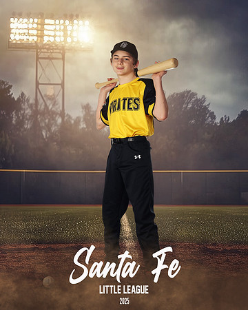 INT_PIRATES_Hulsey_Preston_SF111468_FIELDLIGHTS