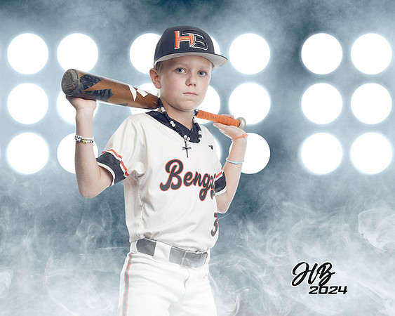 8U SHERIDAN_McIntyre_Gatlin_SF_21078_Hlit