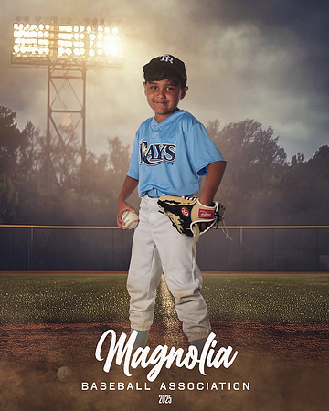 7U_Rays_Isidro_Bruce_MAG25282_FIELD LIGHTS_