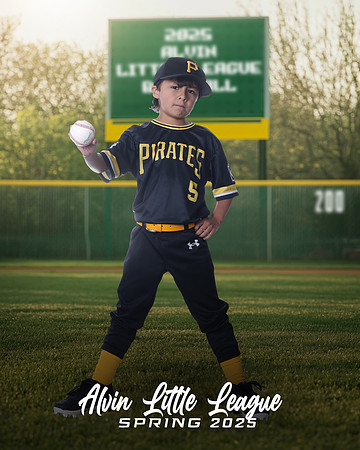TB_PIRATES_Ayala_Elliott_143A3264_SIGN