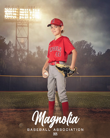 8U_Angels_Boutwell_Wyatt_MAG24852_FIELD LIGHTS_