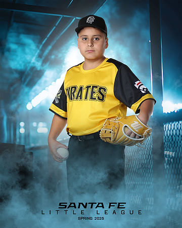 INT_PIRATES_Lopez_Joseph_SF111416_DUGOUT