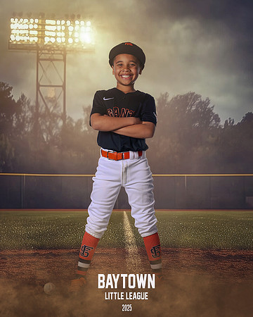 M1_Giants_Jaramillo_Ezra_BAY28589_FIELDLIGHTS