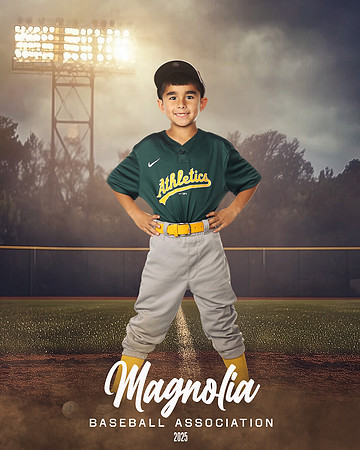 7U_Athletics_Gomez_Luke_MAG11943_FIELD LIGHTS_