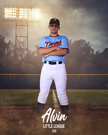 JR_TWINS_14U_Nunez_Cayden_CAM14129_FIELDLIGHTS