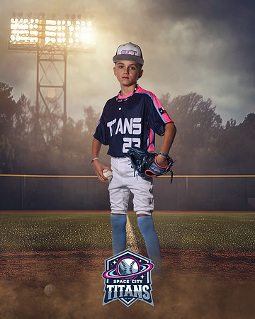 11U_LOZANO_JULIAN_CAM14794_FIELDLIGHTS