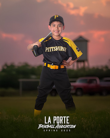 8U_Pinto_Pirates_Reyna_Adrian_LP023548_TRUCK
