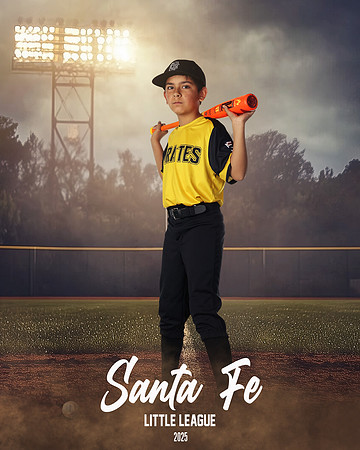 INT_PIRATES_Garza_Mason_SF111486_FIELDLIGHTS