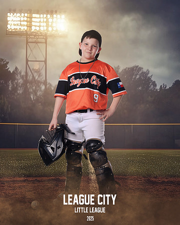 AA.Page.Giants_ODonnell_Ethan_CAM17603_FIELDLIGHTS