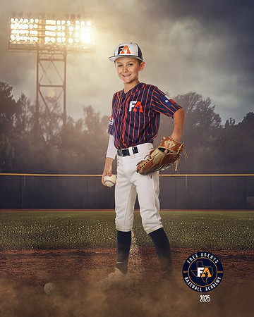 9U MINTER_MCNAMARA_COOPER_SF_27070_FIELDLIGHTS