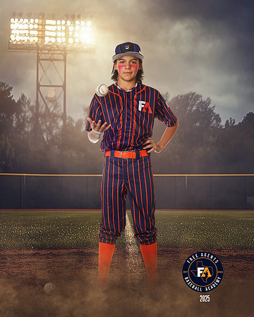 12U MAJOR HYDE_SALINAS_JESSE_SF_27111_FIELDLIGHTS
