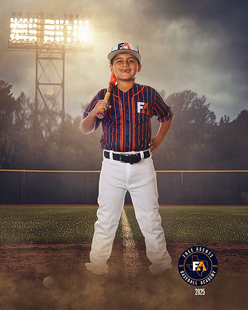 9U GARZA_LEDESMA_SEBASTIAN_SF_27076_FIELDLIGHTS