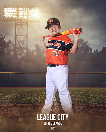 AA.Page.Giants_Strawn_Kyle_IMG_1244_FIELDLIGHTS