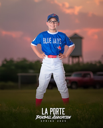 10U_Mustang_Blue Jays_Winsby_Grayer_LP023450_TRUCK