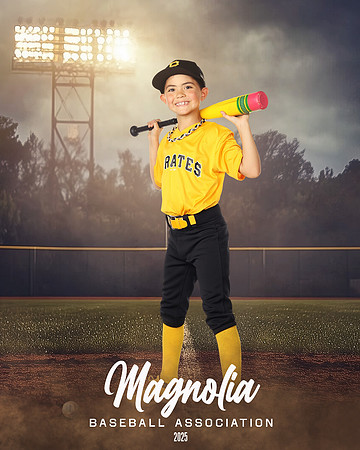 7U_Pirates_Reyes_Ayden_MAG11417_FIELD LIGHTS_