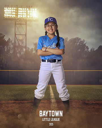 M1_Royals_Castillo_Ariana_BAY28935_FIELDLIGHTS