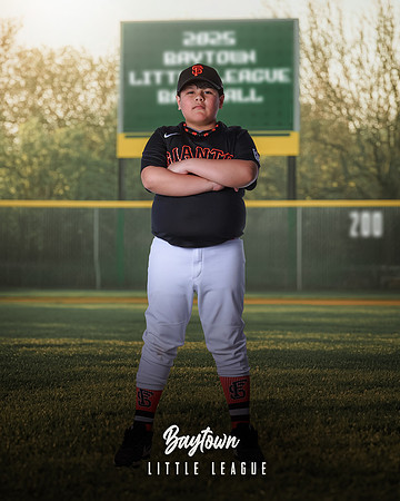 M1_Giants_Oviedo_Samuel_BAY28772_SIGN