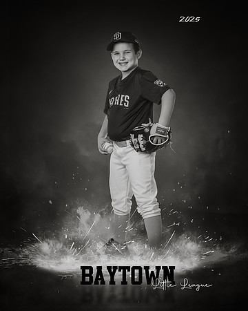 M2_ Padres_Lopez_Brigg_BAY13906_ROFbw