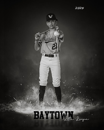 JR_Vanderbilt_Garcia_Blake_BAY12981_ROFbw
