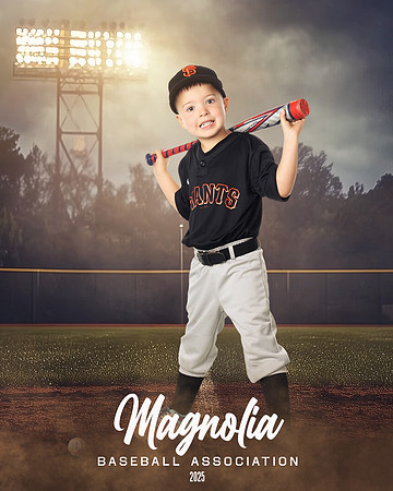 4_5U_Giants_Myre_Paxton_MAG10333_FIELD LIGHTS_
