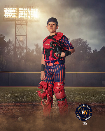 12U MAJOR HYDE_RODRIGUEZ_LUKE_IMGL4955_FIELDLIGHTS
