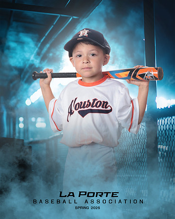 4U_Foal_Astros_Garcia_Julian_LP022689_DUGOUT