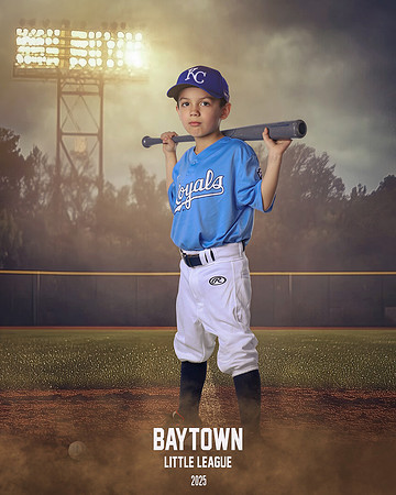 M2_ Royals_Hernandez_Nickolas_BAY29542_FIELDLIGHTS