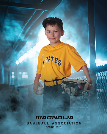 4_5U_Pirates_Shaver_Kade_MAG25336_DUGOUT_