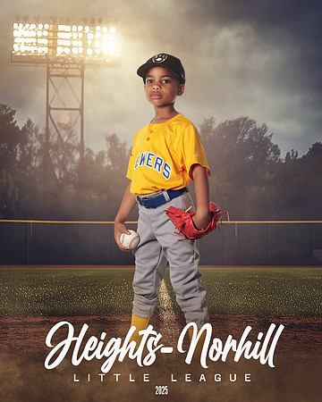TB_BREWERS_Gray_Zier_HN021694_FIELDLIGHTS