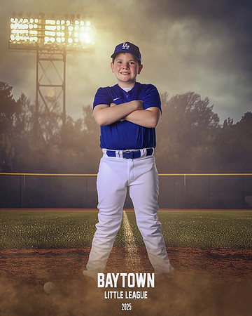 M1_Dodgers_Garmon_Wyatt_BAY29046_FIELDLIGHTS