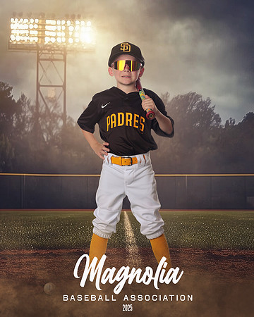 6U_Padres_Phillips_Wyatt_MAG26707_FIELD LIGHTS_