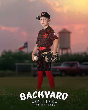 8U_Black_Hartley_Luca_MAG13743_TRUCKS_