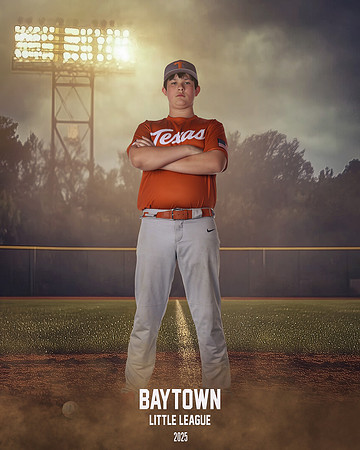 JR_UT_Trawick_Gavin_BAY14474_FIELDLIGHTS