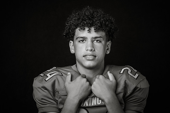 JRVARSITY_FRAZIER_KINGSTON_143A9921bw