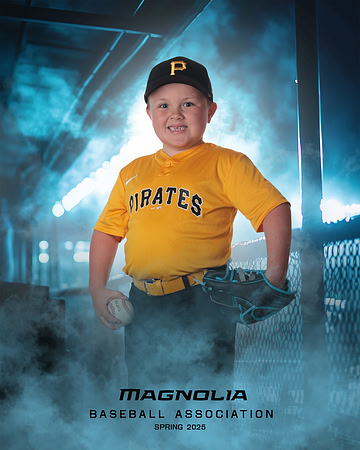 4_5U_Pirates_McQuiggin_Braydon_MAG25355_DUGOUT_