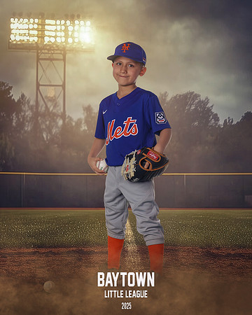 M2_ Mets_Arguelles_Julian_BAY12769_FIELDLIGHTS