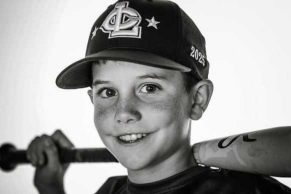 9U Maroon_Urban_Brenan_MAG22015