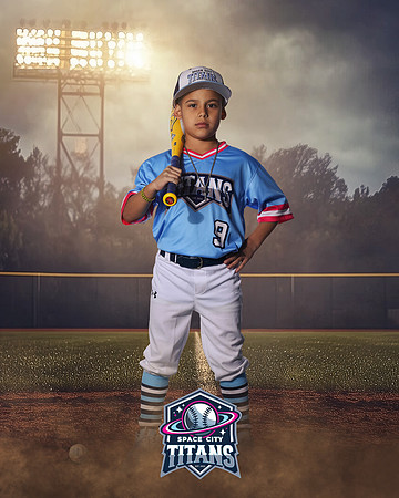 8U_Heacock_Leo_CAM14737_FIELDLIGHTS