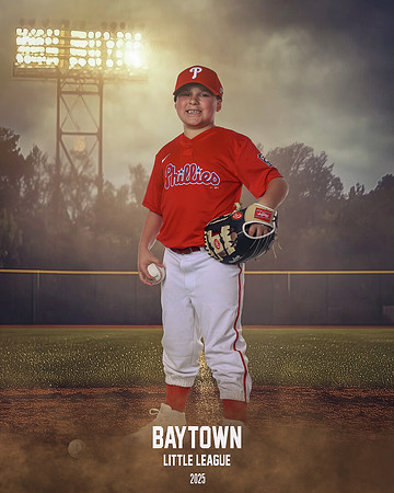 M1_Phillies_Broussard_Dash_BAY13458_FIELDLIGHTS