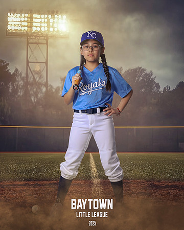 M1_Royals_Castillo_Ariana_BAY28937_FIELDLIGHTS