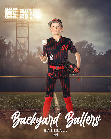 12U_Black_Reiter_Dylan_MAG10547_FIELD LIGHTS_