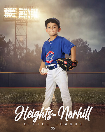 TB_CUBS_Carrasco_Levi_HN010340_FIELDLIGHTS