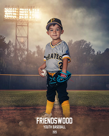 4U_Pirates_Moreno_Carlos_FRD30784_FIELD LIGHTS_