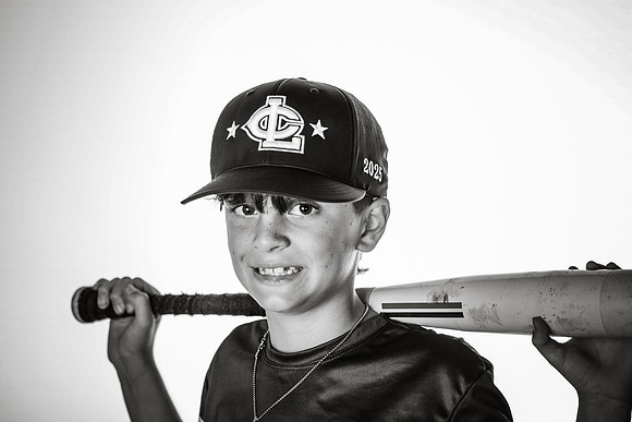 9U Maroon_Hendershot_Kasen_MAG22011