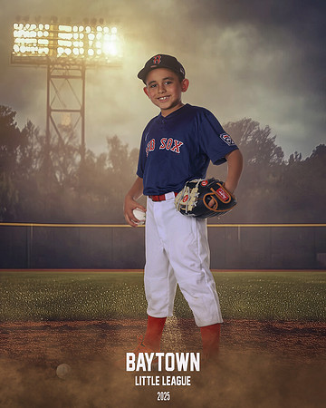 M2_ Red Sox_Reza_Gustavo_BAY12896_FIELDLIGHTS