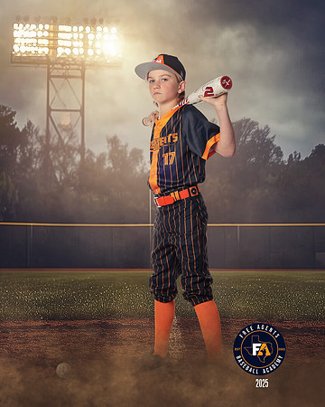 10U PAONE_JOHNSON_KENNER_IMGL4884_FIELDLIGHTS