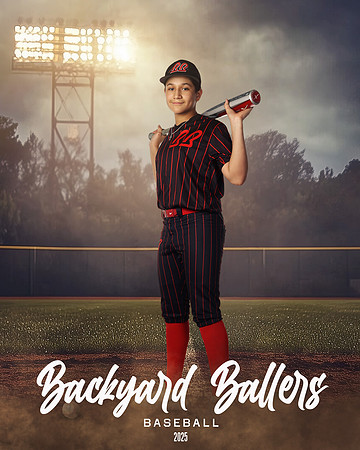 13U_Black_Reyes_Thomas_MAG14253_FIELD LIGHTS_